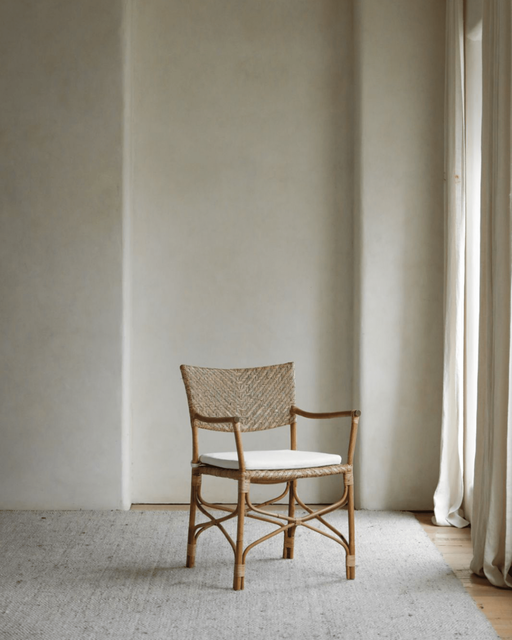 Dingee Chair with woven back and cushion, natural wood frame