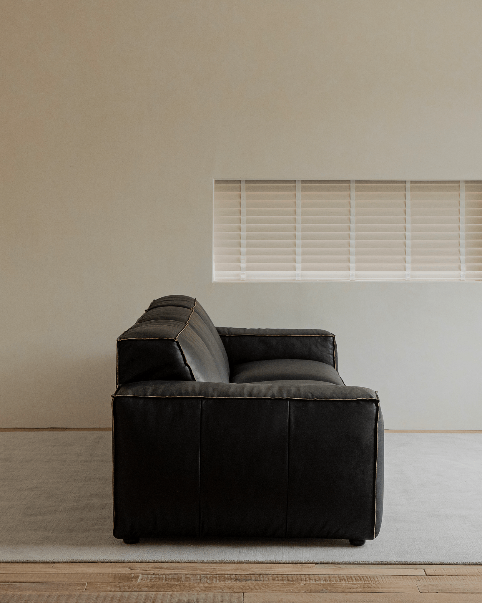Botan Leather Sectional Sofa - ZM Home