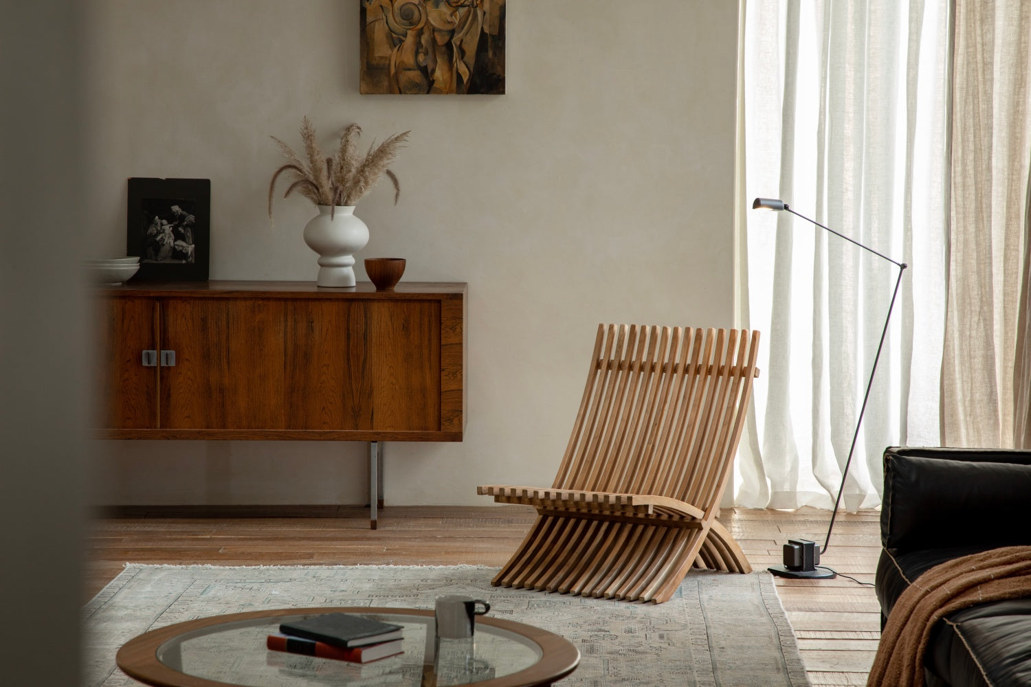 Folding Lounge Chairs Buyer's Guide: Everything You Need to Know