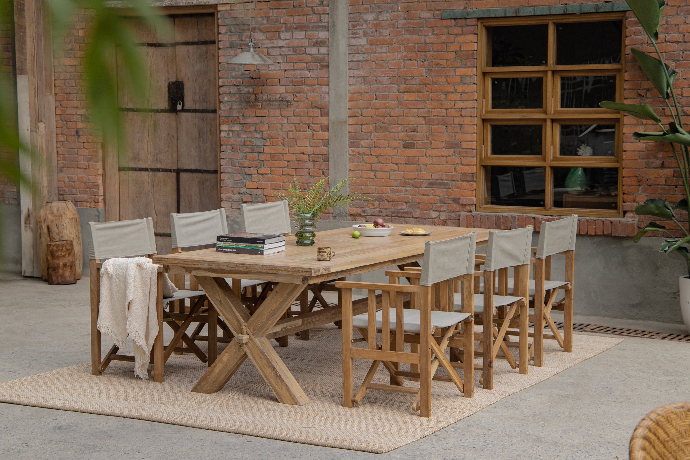 How to Choose a Garden Lounge Chair That Actually Feels Comfortable