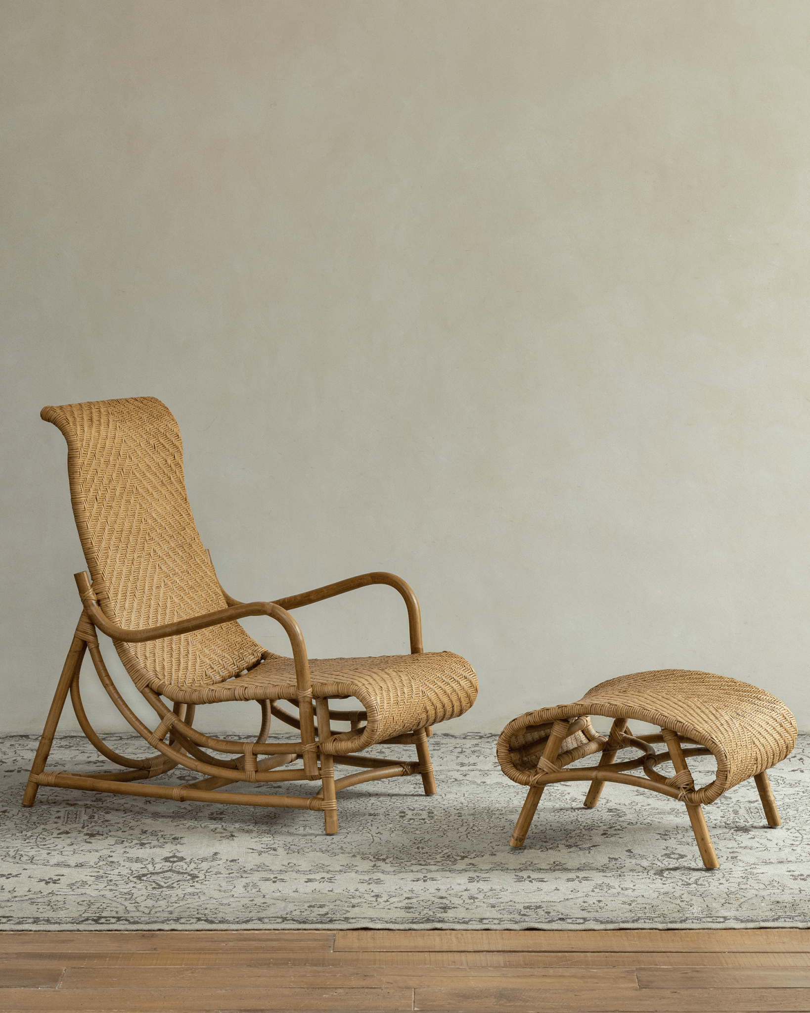 Nalgae Rattan Lounge Chair - ZM Home