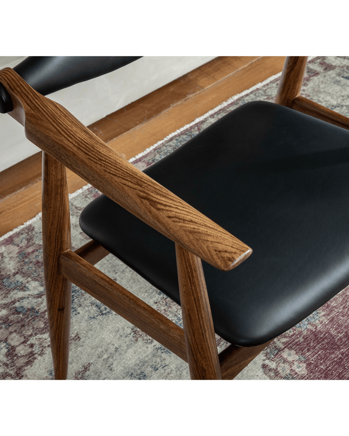 CH34 Yoke Chair - ZM Home