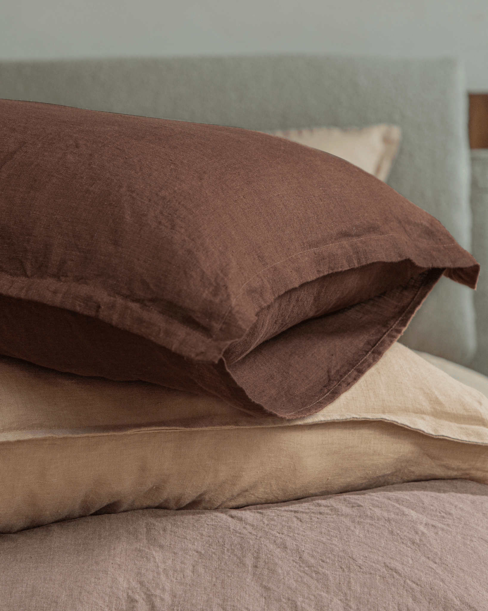 Serene Linen Bedding Set