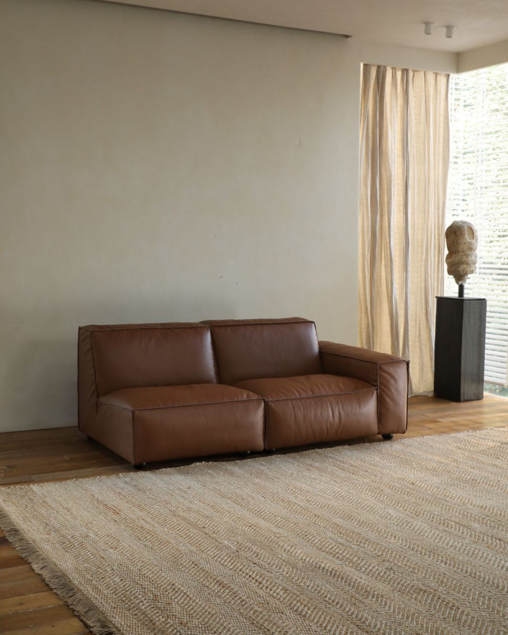 Botan Leather Sectional Sofa - ZM Home