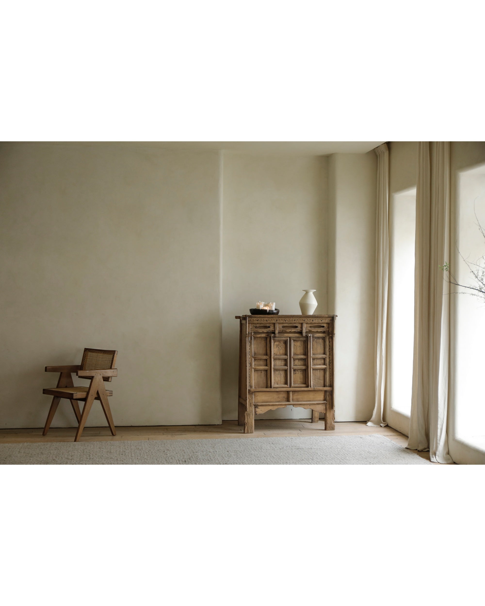 Chinese Vintage Cabinet