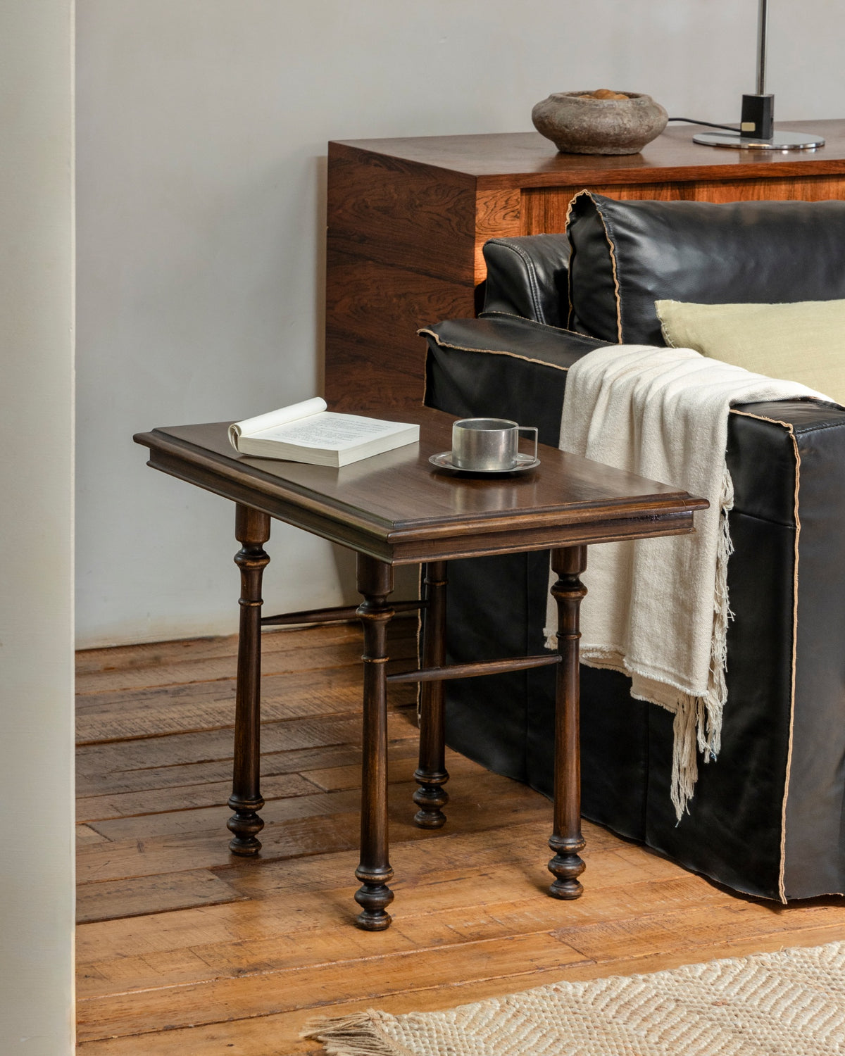 Mobi Side Table