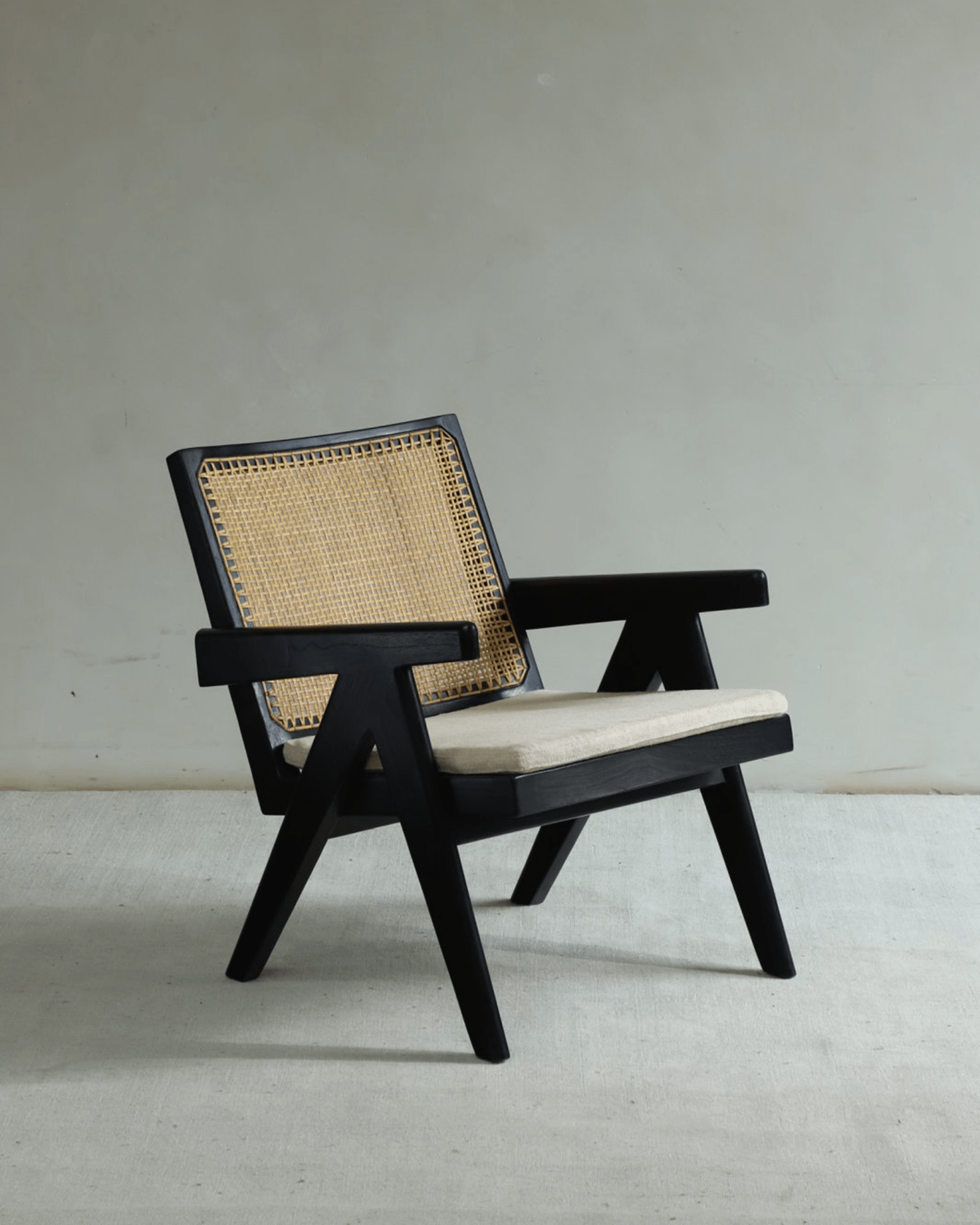 Chandigarh Armrest Easy Chair - ZM Home