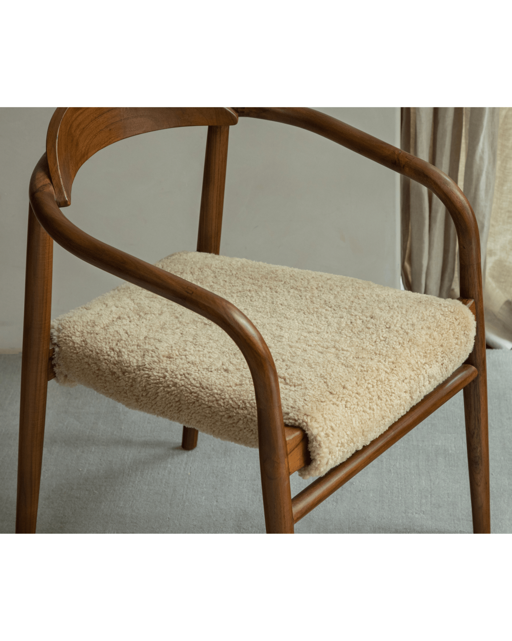 Crescent Shearling Chair - ZM Home