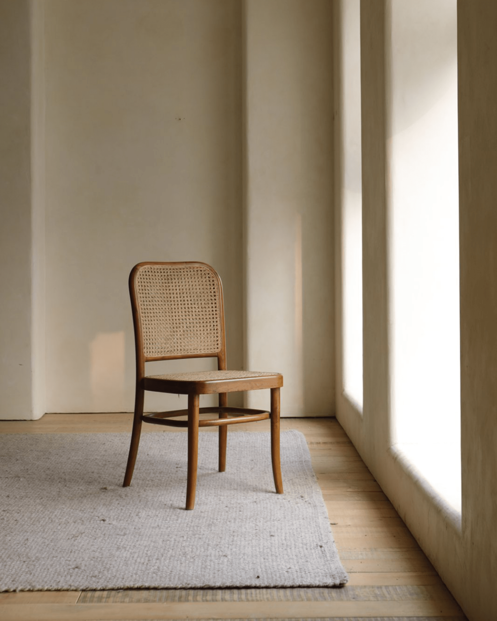 NO.811 Dining Chair - Classic Modern & Handwoven | ZM Home NO.811 Dining Chair - Classic Modern & Handwoven | ZM Home