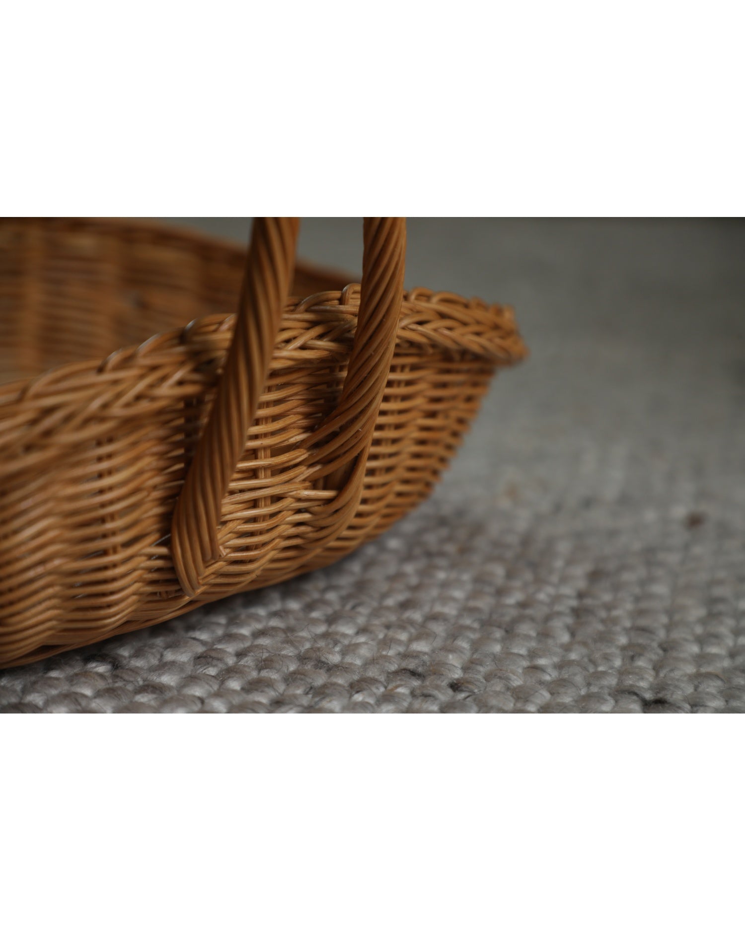 Venus Gathering Basket