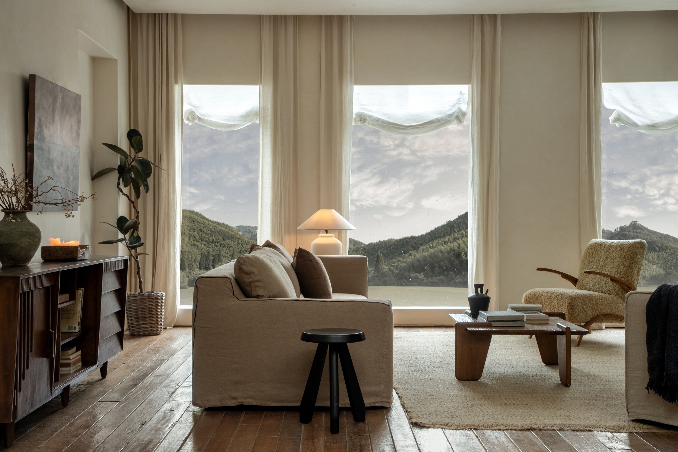 Noa Sectional Sofa - ZM Home