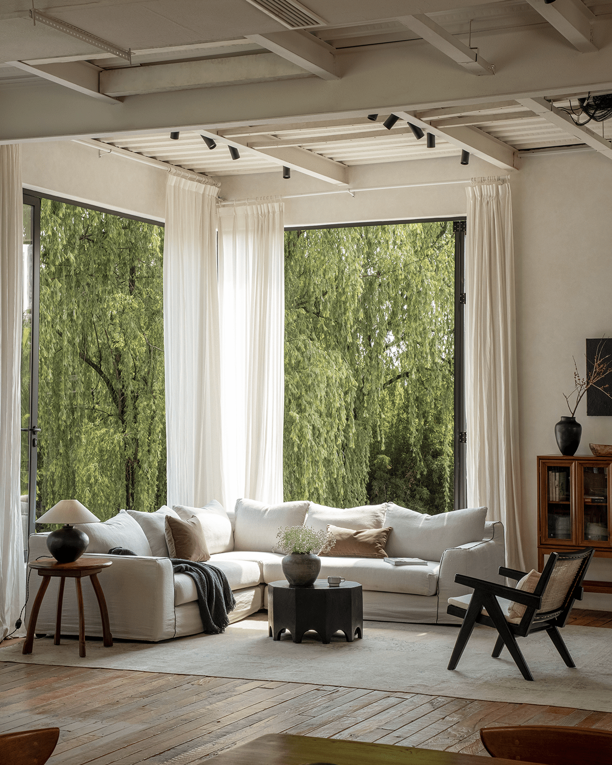 Noa Sectional Sofa - ZM Home