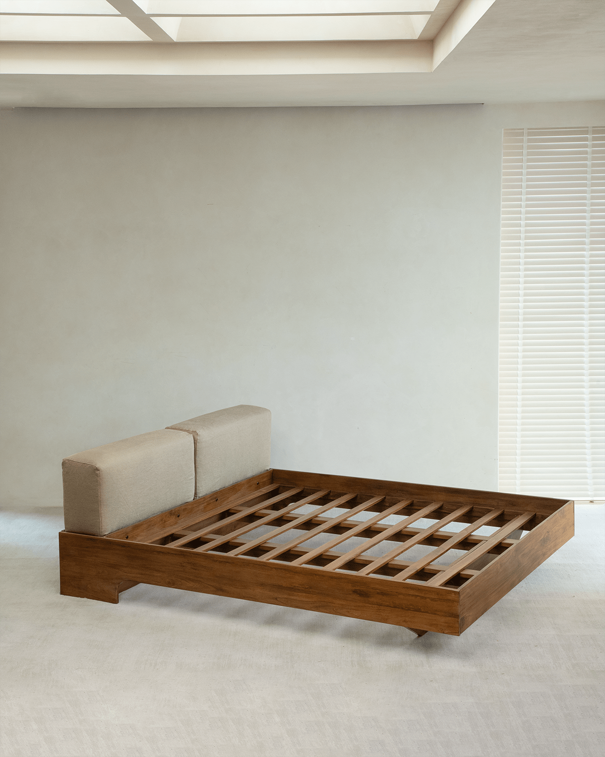Matteo Bed - ZM Home