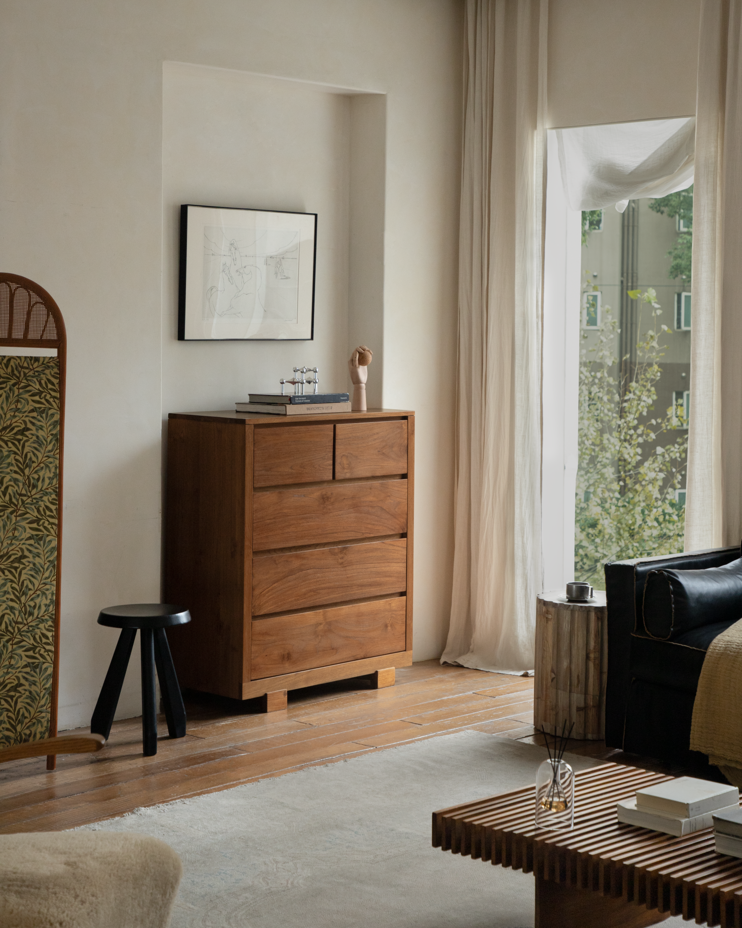 five drawer bedroom dresser NO.5 Revavyn French Style Heart Supported by sturdy Solid Size:G Black flowy midi dress for beach vacation