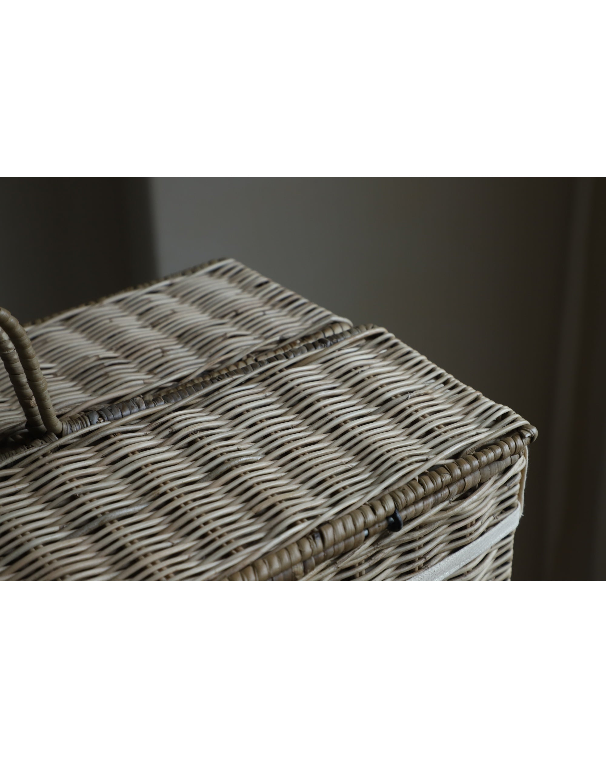 Cerelia Picnic Basket