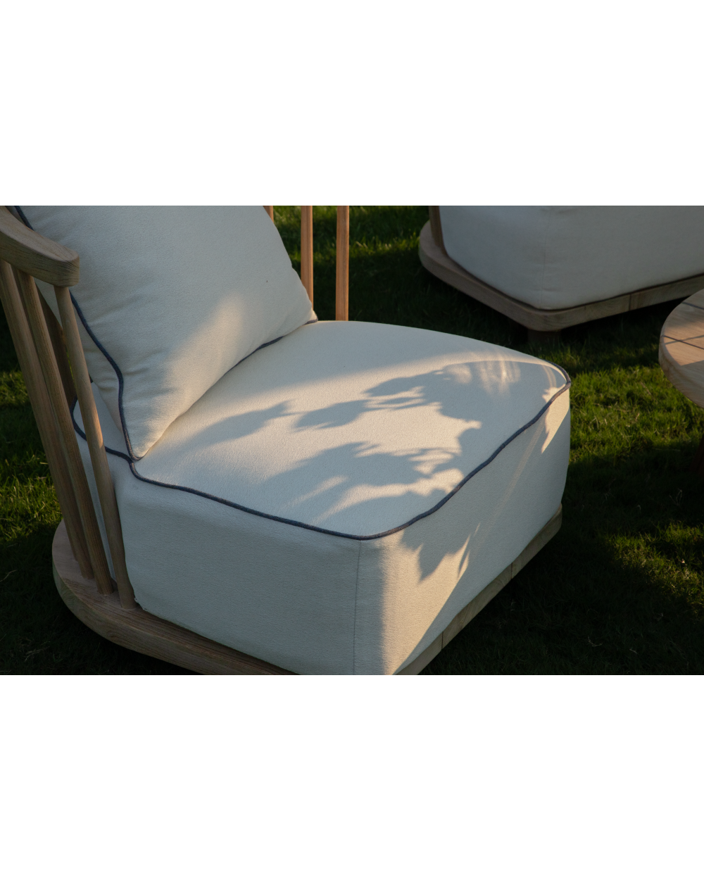 Riven Outdoor Lounge Chair