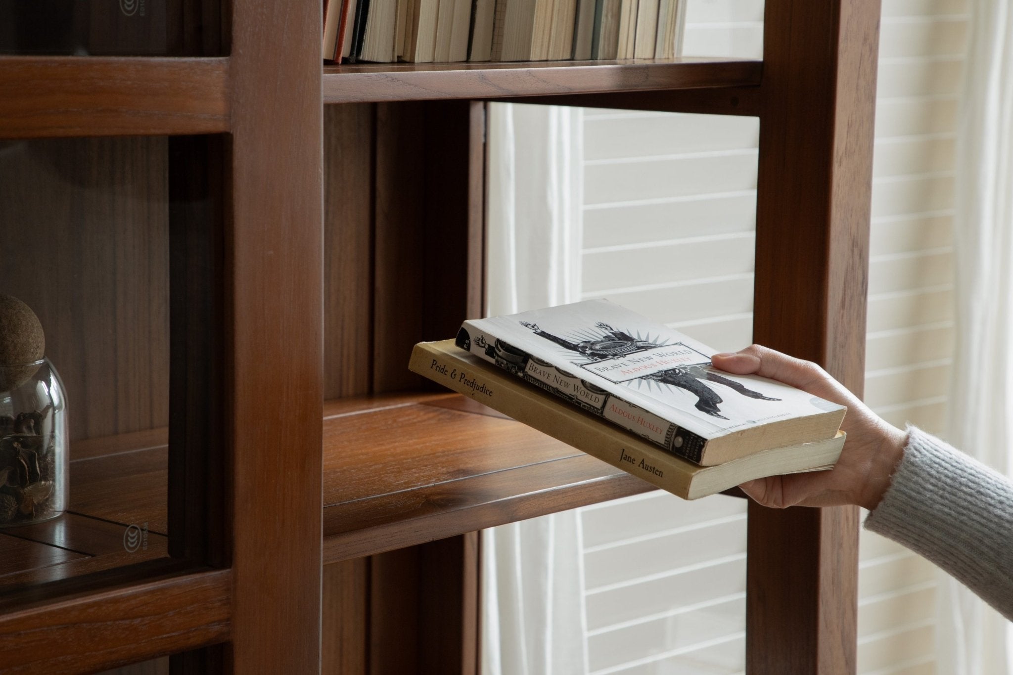 Edith Display Cabinet - ZM Home