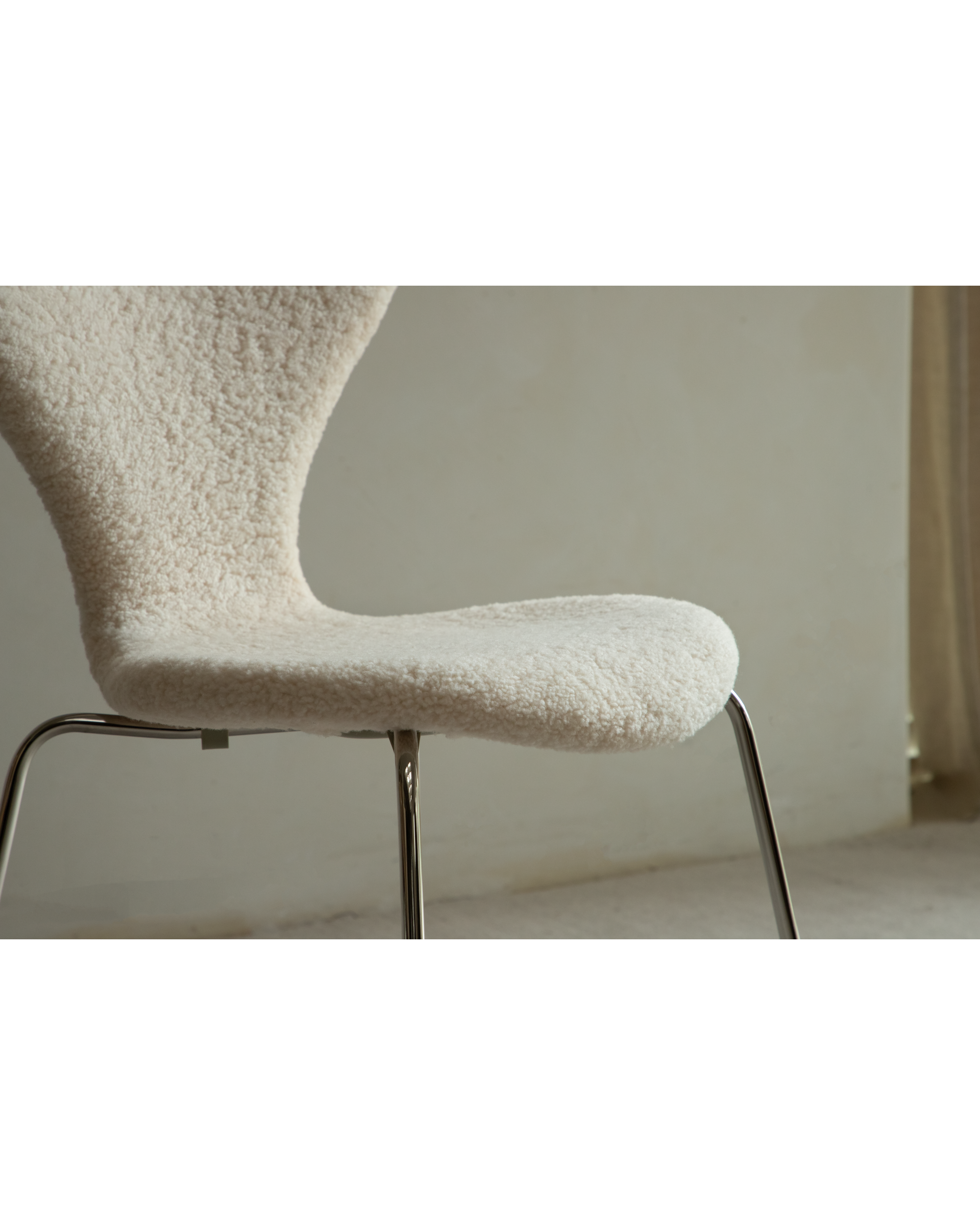 Pietra Shearling Chair