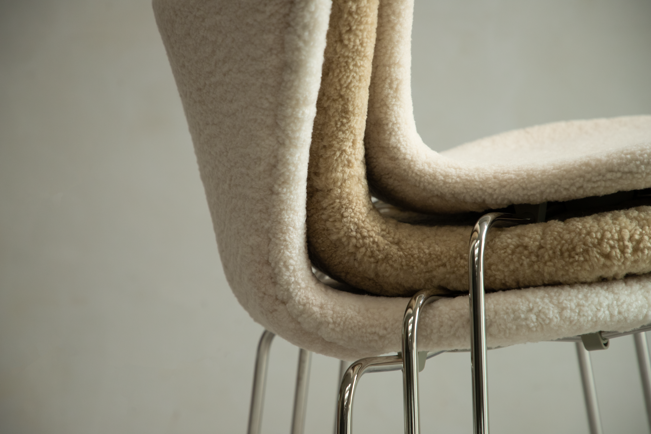 Pietra Shearling Chair - ZM Home