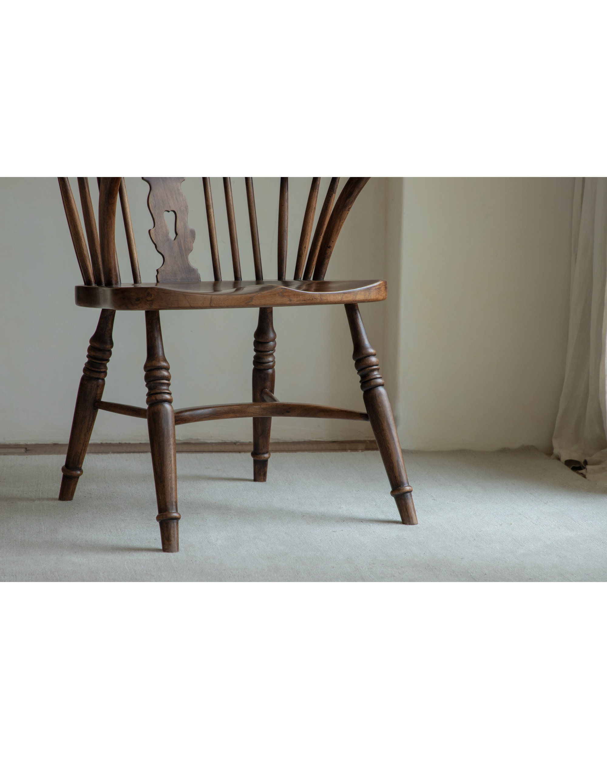 Windsor Chair | Vintage Solid Wood Lounge Chair, High Back - ZM Home