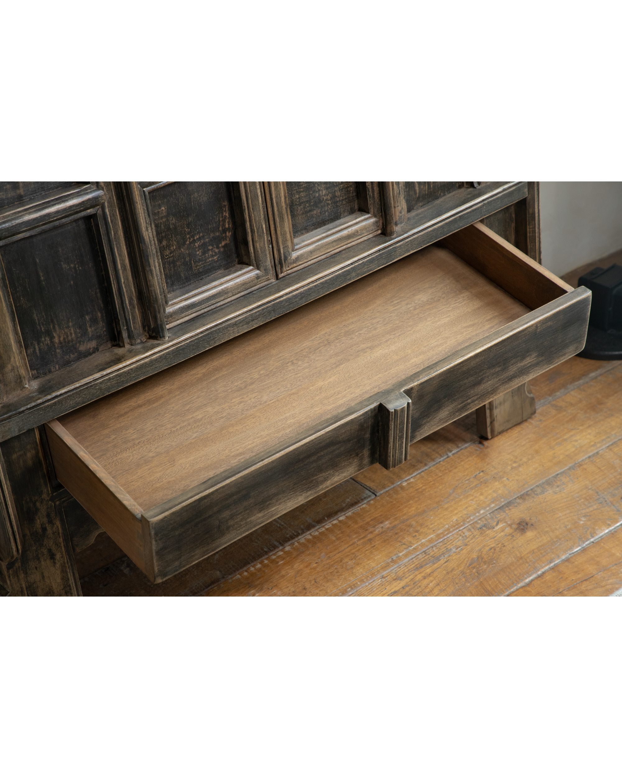 Chinese Vintage Cabinet