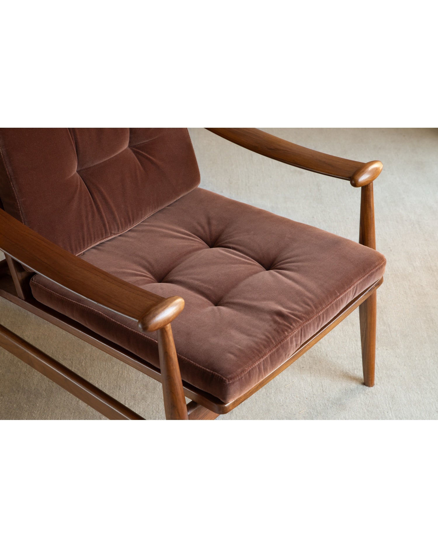 Elise Lounge Chair