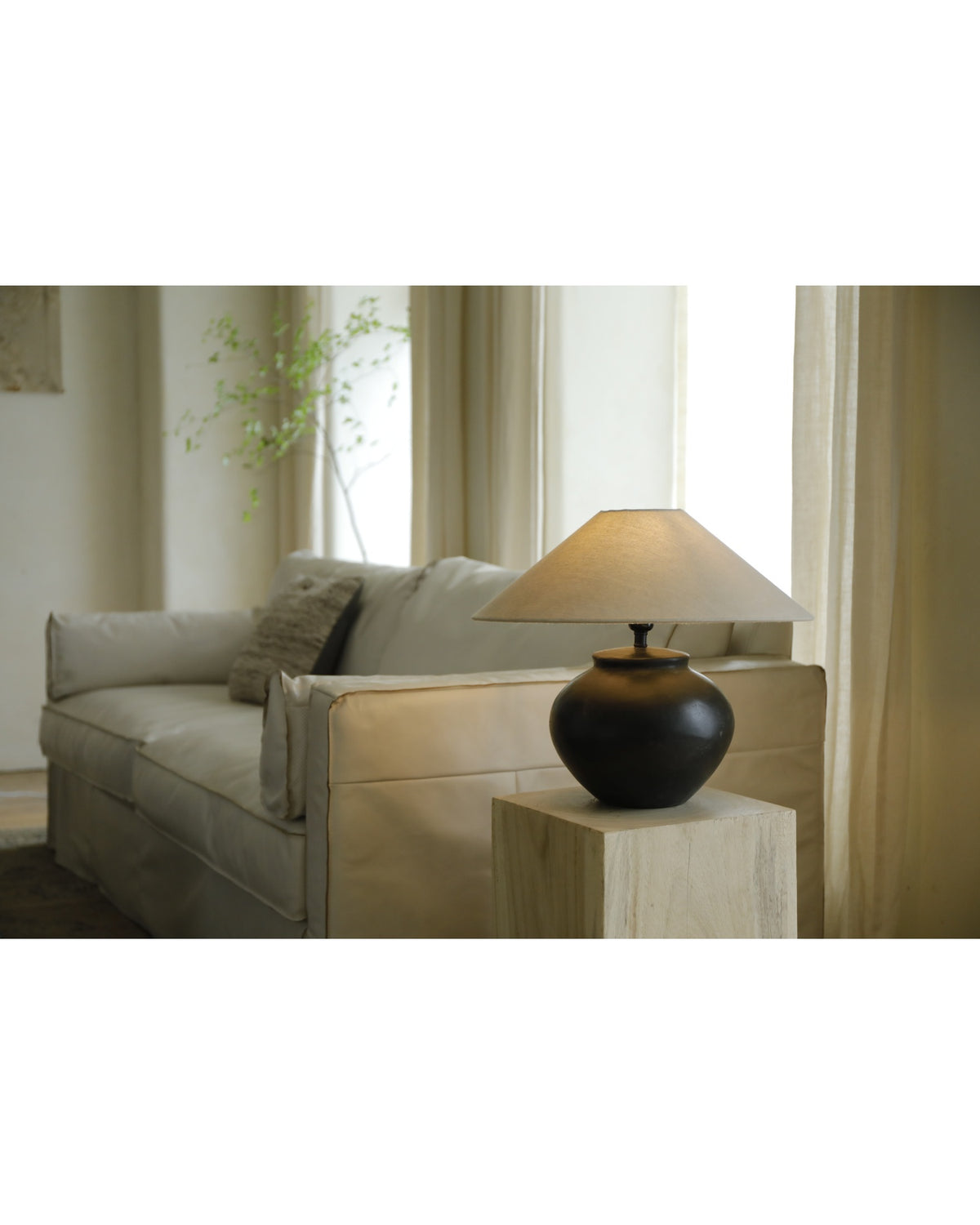 Moon Ceramic Lamp