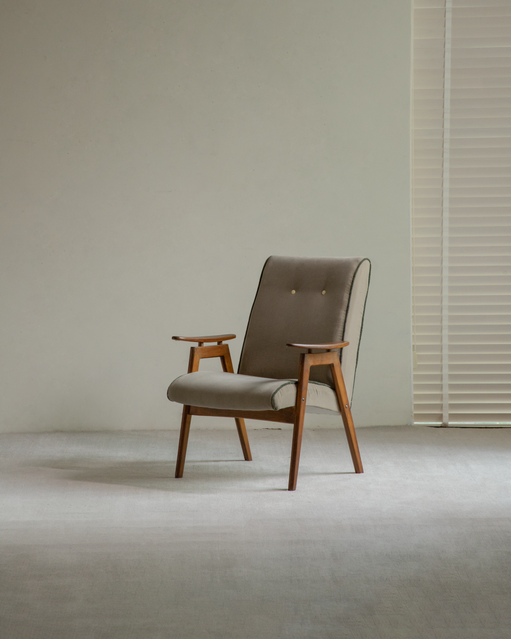 Jaroslav Šmídek Lounge chair