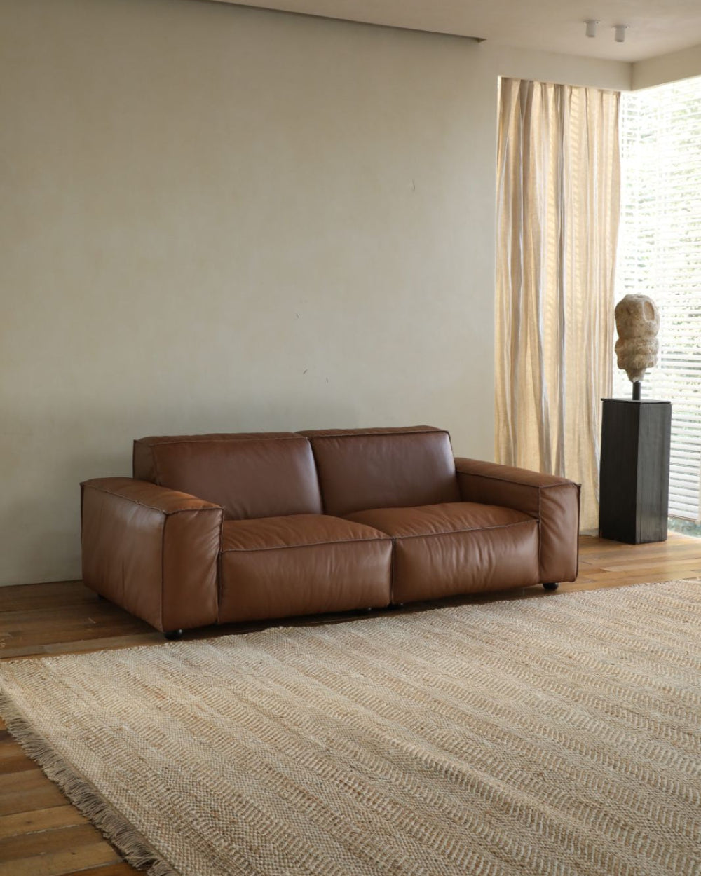 Botan Leather Sectional Sofa - ZM Home