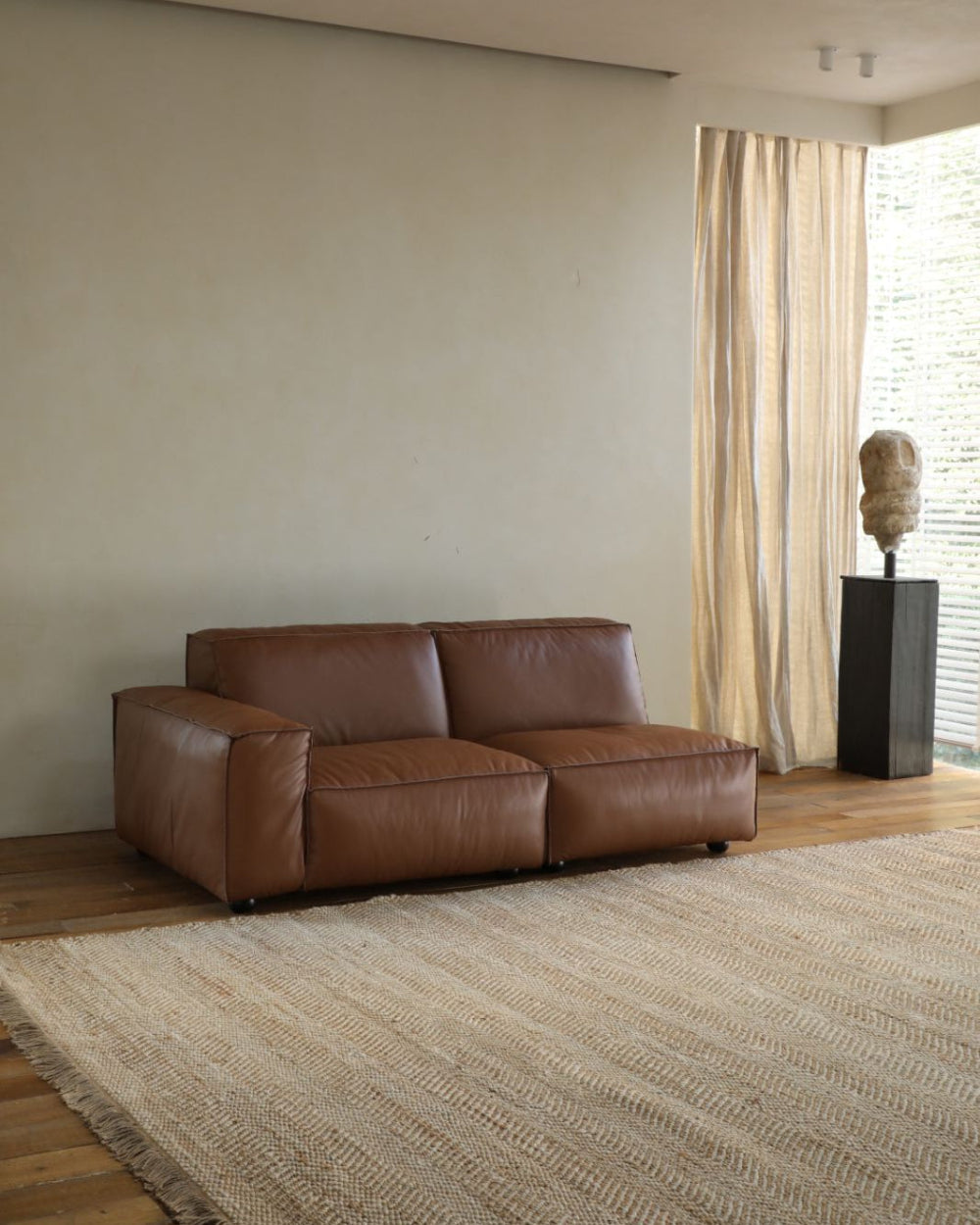 Botan Leather Sectional Sofa - ZM Home