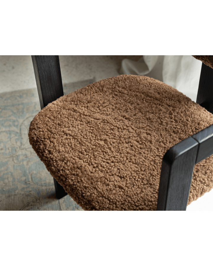 Pamplona Shearling Chair - ZM Home